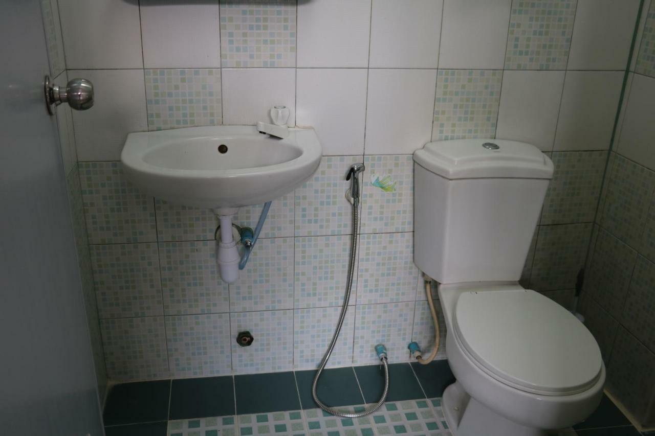 J Home Apartment Hadyai Хат Яй Екстериор снимка