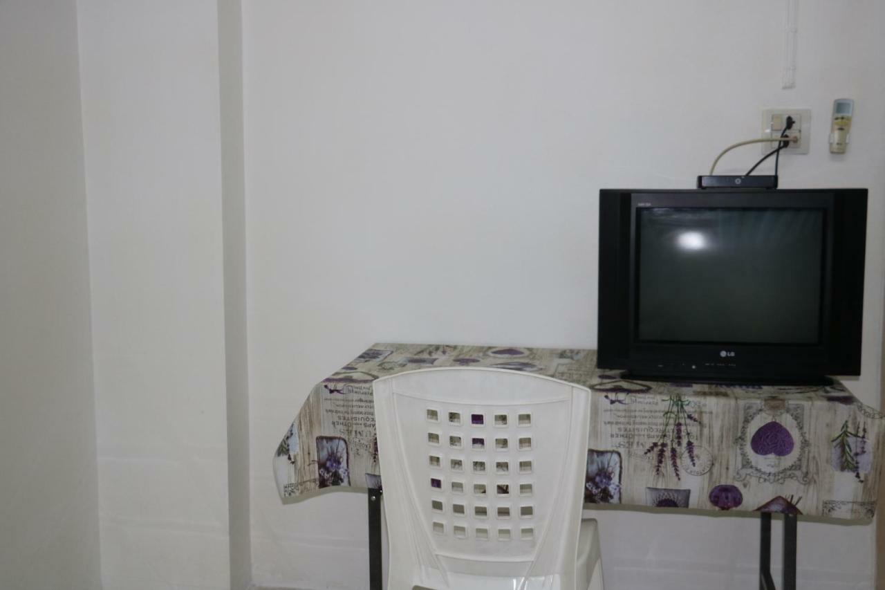 J Home Apartment Hadyai Хат Яй Екстериор снимка